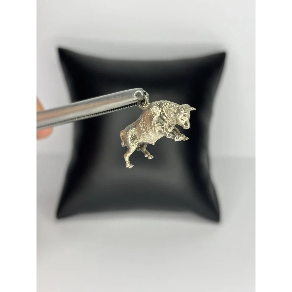 Vintage Sterling Silver Charging Bull Charm Pendant 3D Taurus Zodiac